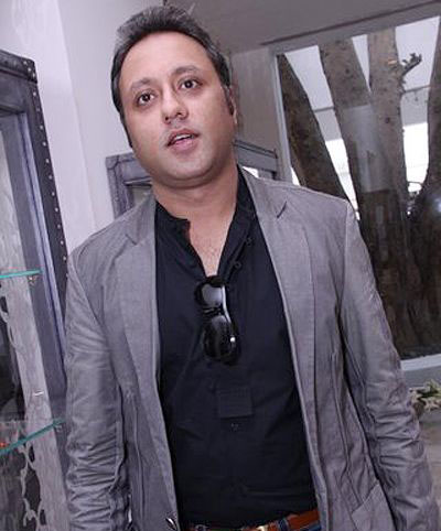 Fashion Designers Names List on Fashion Designer Fashion Designers Details List Of Fashion Designers