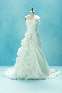 ARIEL_210_F_BUST_S12f