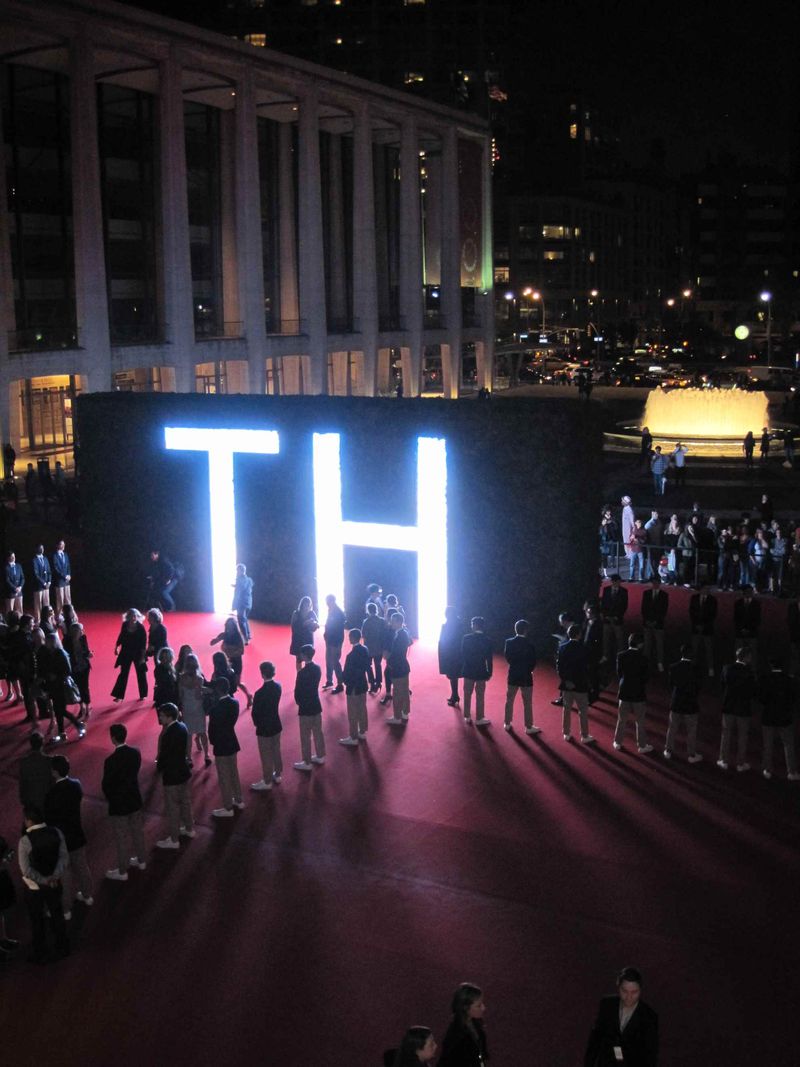 To mark the occasion, Hilfiger had his TH initials erected in two-story-tall LED lights in an enormous hedgerow on Lincoln Plaza. Walking past it on the way into the runway show, it seemed mighty inspiring.