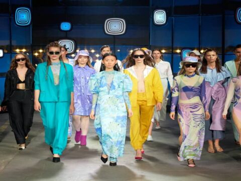 Top global metaverse fashion shows in 2026 featuring virtual runway models and futuristic digital fashion
